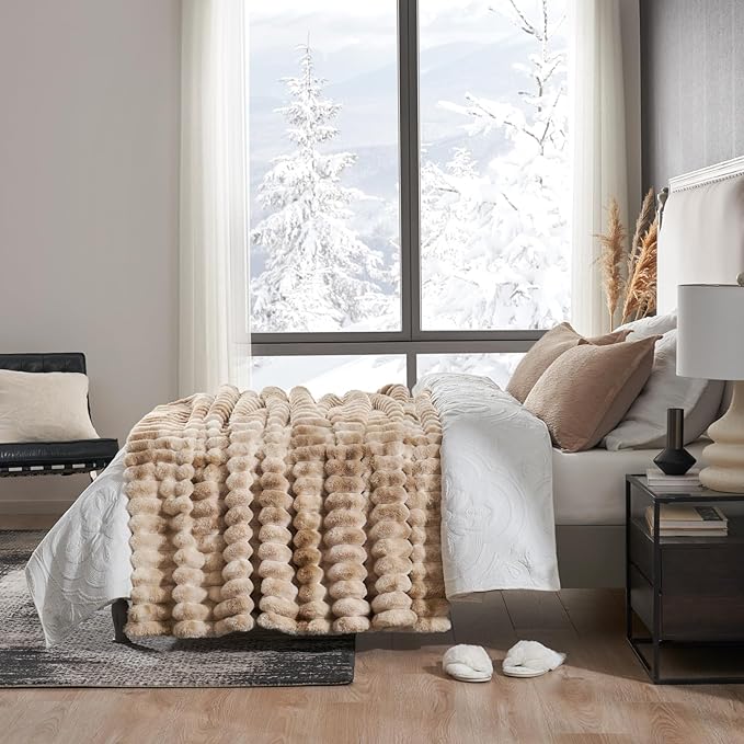 Cozy Bliss Faux Fur Throw Blanket for Couch, Cozy Warm Plush Striped Blanket for Sofa Bedroom Living Room, 60 * 80 Inches Tie-dye Kahki-Ruum Studio Home