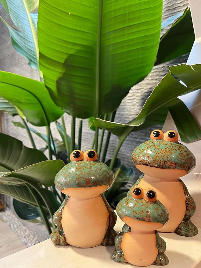 Frog Garden Decor Set of 3,Funny Cute Ceramic Frog Garden Statues Yard Decoration Outdoor Holiday Decorations,Ideal Ornament for Outside Pond Pool Patio Front Porch Backyard (Green)-Ruum Studio Home