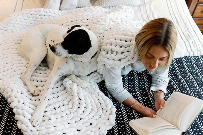 Nuzzie Chunky Knit Blanket - Breathable, Cooling, Hand Made Knit Throw Blanket for Sleep - Machine Washable, Stylish Decor Design (Cream, Full | 16lbs | 48"x72")-Ruum Studio Home