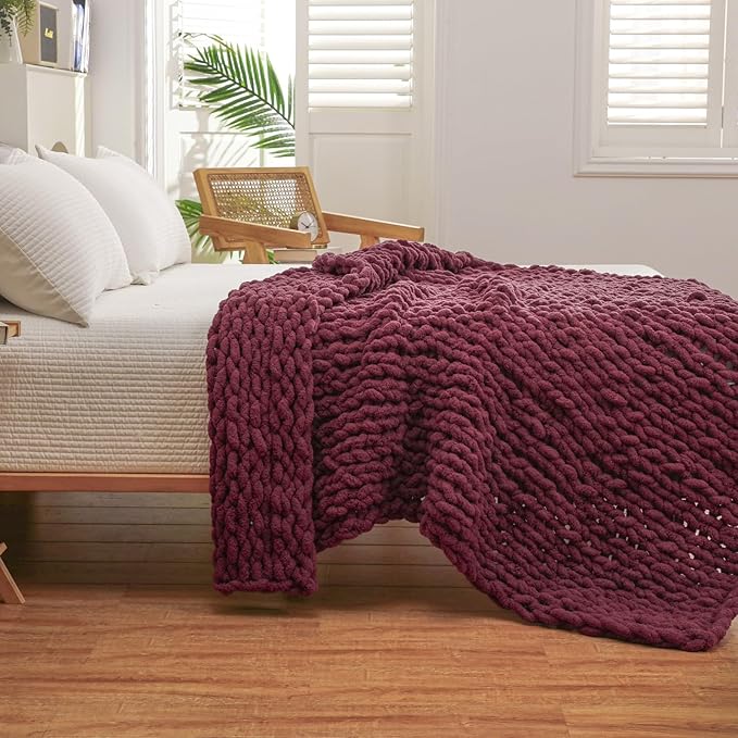 WESHIONGOO Chunky Knit Blanket Throw 50"×60" Knitted Throw Blankets for Couch Bed Fluffy Soft Blanket with Jumbo Chenille Yarn Thick 100% Handmade(Burgundy Red)-Ruum Studio Home