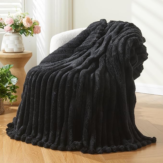NEWCOSPLAY Super Soft Throw Blanket Black Premium Silky Flannel Fleece 3D Ribbed Jacquard Lightweight Bed Blanket All Season Use (Black Ribbed, Throw(50"x60"))-Ruum Studio Home