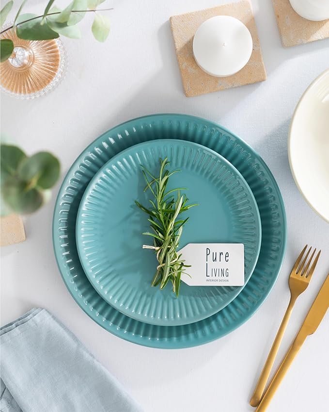 Stoneware Dinnerware Set for 4 People HYGGE 16-Piece - Elegant Scandi Design - Premium Dish Set - Bowl and Plate Set - Tableware for 4 People in a Ribbed Design - Pure Living in Green-Ruum Studio Home