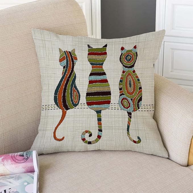TSSOHU Cute Animal Cat Throw Pillow Cover Patio Furniture Knitted Design Kitten Family Decorative Cushion Cases Home Décor for Couch Bed Sofa 18x18 Inch-Ruum Studio Home