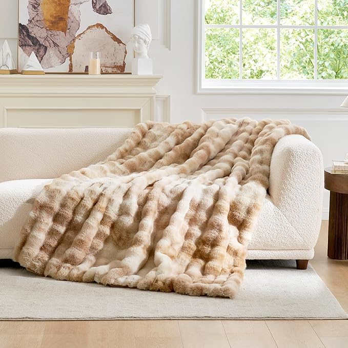 Cozy Bliss Faux Fur Throw Blanket for Couch, Fuzzy Soft Plush Thick Bubble Blanket for Sofa Bedroom Living Room, 50 * 60 Inches Tie-dye Beige-Ruum Studio Home