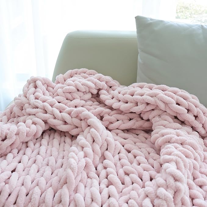 Maetoow 30X40 Inch Chenille Chunky Knit Blanket Throw, Handmade Warm & Cozy Blanket Couch, Bed, Home Decor, Soft Breathable Fleece Banket, Christmas Thick and Giant Yarn Throws, Light Pink-Ruum Studio Home