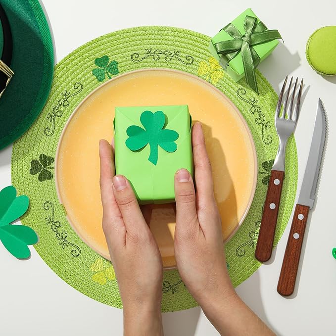 Whaline 4Pcs Round St. Patrick's Day Placemats Embroidered Shamrock Place Mats Green Clover Dinner Table Mats for Home Spring Irish Holiday Birthday Party Decor-Ruum Studio Home