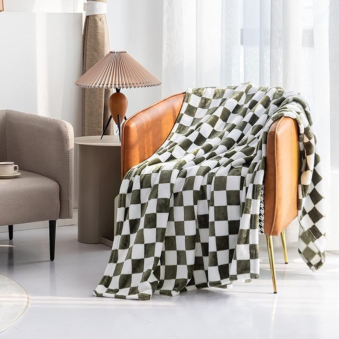 LOMAO Throw Blankets Flannel Blanket with Checkerboard Grid Pattern Soft Throw Blanket for Couch, Bed, Sofa Luxurious Warm and Cozy for All Seasons (Dark Olive, 50"x60")-Ruum Studio Home