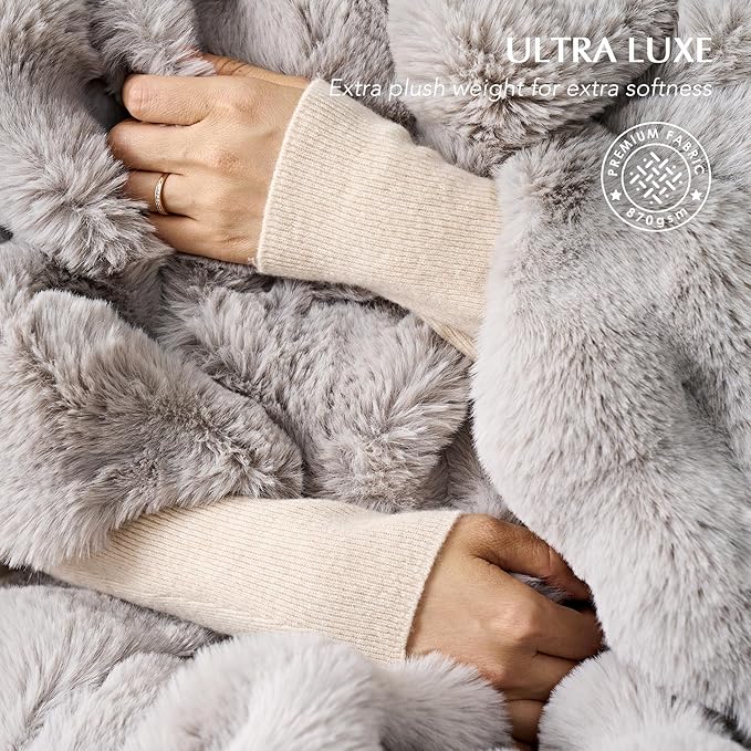 EVERGRACE Ultra Soft Luxury Fluffy Ridgeline Faux Rabbit Fur Throw Blanket, Thick Warm Fuzzy Blankets for Winter, Cozy Plush Reversible Blanket for Couch, Bed, Sofa, Taupe, 80x90 Inches, 870 GSM-Ruum Studio Home