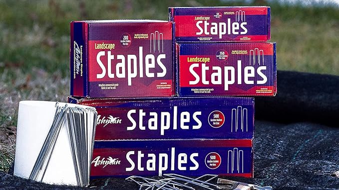 Ashman Garden Landscape SOD Staples and Stakes Pins for Weed Barrier Fabric, Ground Cover, Garden Hose, Lawn Drippers, Drip Irrigation Tubing, 1000 Pack Heavy Duty & Anti Rust-Ruum Studio Home