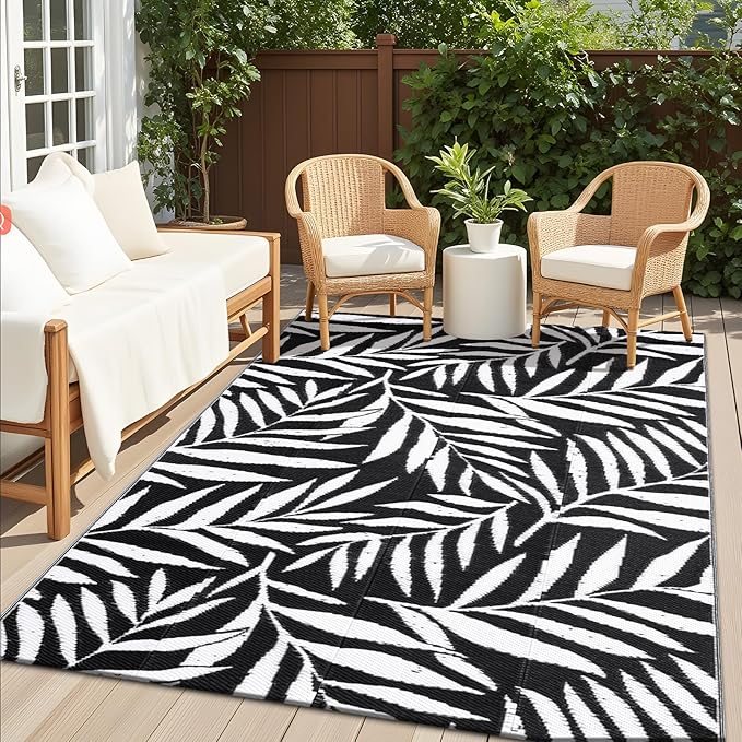 OLANLY Waterproof Outdoor Rug 5x8 ft, Reversible Outdoor Plastic Straw Rug with Leaf Pattern, RV Mat, Indoor Outdoor Carpet for Patio, Camping, Balcony, Deck, Backyard, Black & White-Ruum Studio Home