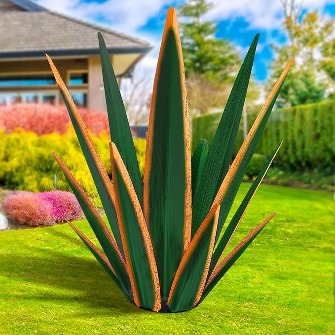 Large Tequila Rustic Sculpture, Rustic Metal Plants for Outdoor Patio Yard, Home Decor Hand Painted Agave Garden Statue, Outdoor Lawn Ornaments Yard Stakes (Dark Green - L)-Ruum Studio Home
