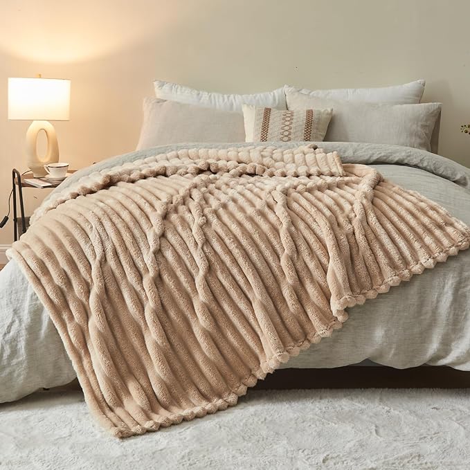 NEWCOSPLAY Super Soft Twin Blanket Brown Premium Silky Flannel Fleece 3D Ribbed Jacquard Lightweight Bed Blanket All Season Use (Brown Ribbed, Twin(60"x80"))-Ruum Studio Home