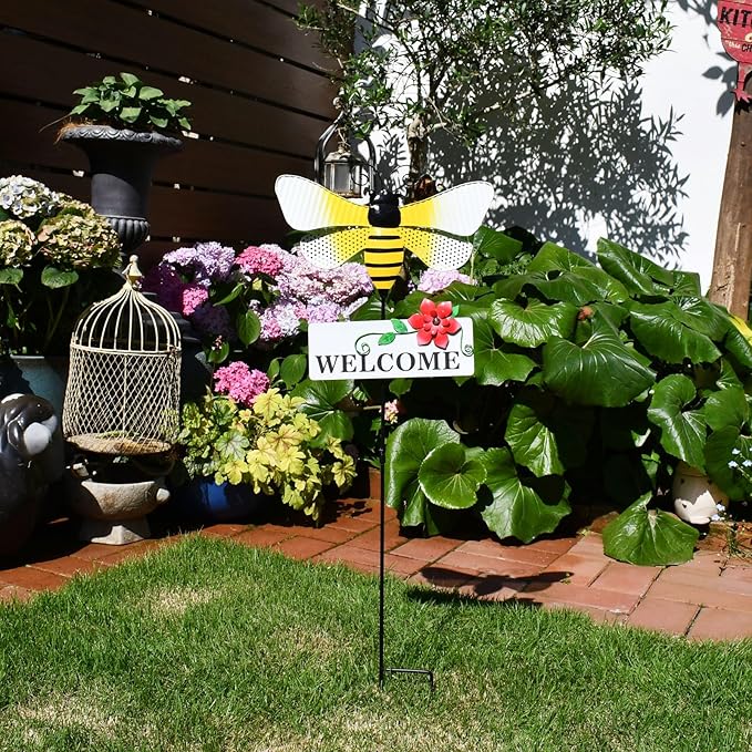 Veclotch 30"" H Metal Bee Garden Stake,Rustic Bee Decorative Yard Stakes Metal Yard Art Ornaments Welcome Sign Outdoor Spring Garden Decor for Patio Lawn Porch Pathway Decor-Ruum Studio Home
