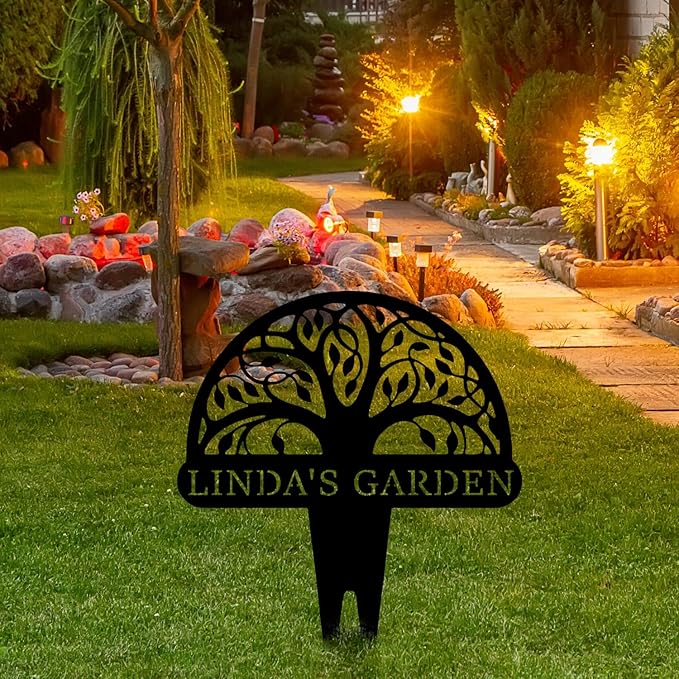 Personalized Tree of Life Metal Garden Sign with Stake, Custom Family Name Sign for Outdoor, Nature Lover Gift-Ruum Studio Home