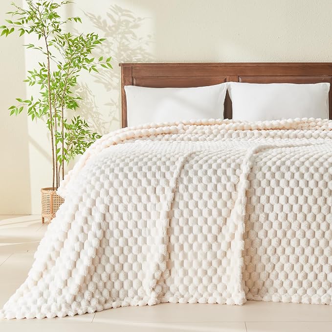 NEWCOSPLAY Super Soft King Blanket Ivory Premium Silky Flannel Fleece 3D Clouds Stylish Jacquard Lightweight Bed Blanket All Season Use 350GSM (Ivory, King(90"x110"))-Ruum Studio Home