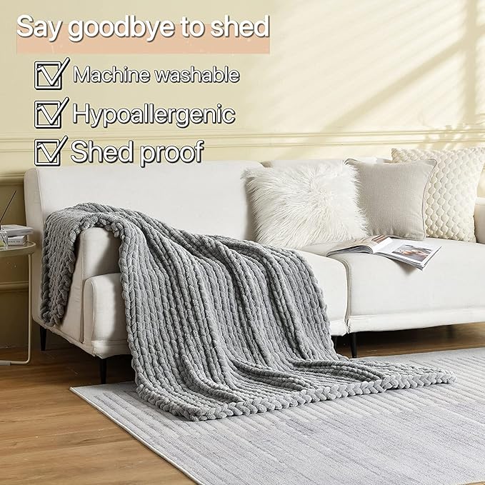 Maetoow Tighter Version Chenille Chunky Knit Blanket Throw （60×80 Inch）, Handmade Warm & Cozy Blanket Couch, Bed, Home Decor, Soft Fleece Banket, Boho Thick Blankets and Giant Yarn Throws，Brown-Ruum Studio Home