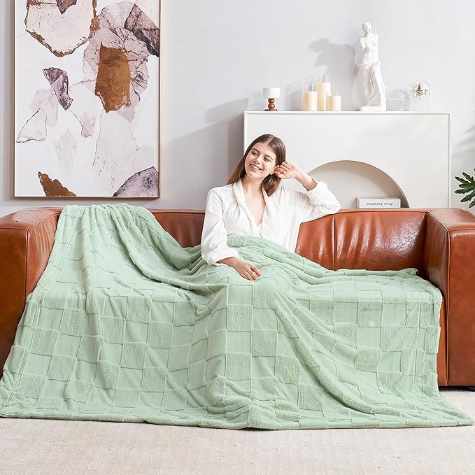 Cozy Bliss Checkered Large Faux Rabbit Fur Sage Green Twin Bed Blanket, Soft Fuzzy Fluffy Minky Furry Blankets for Couch, Bed, Adults (60 * 80 Inches Light Green)-Ruum Studio Home