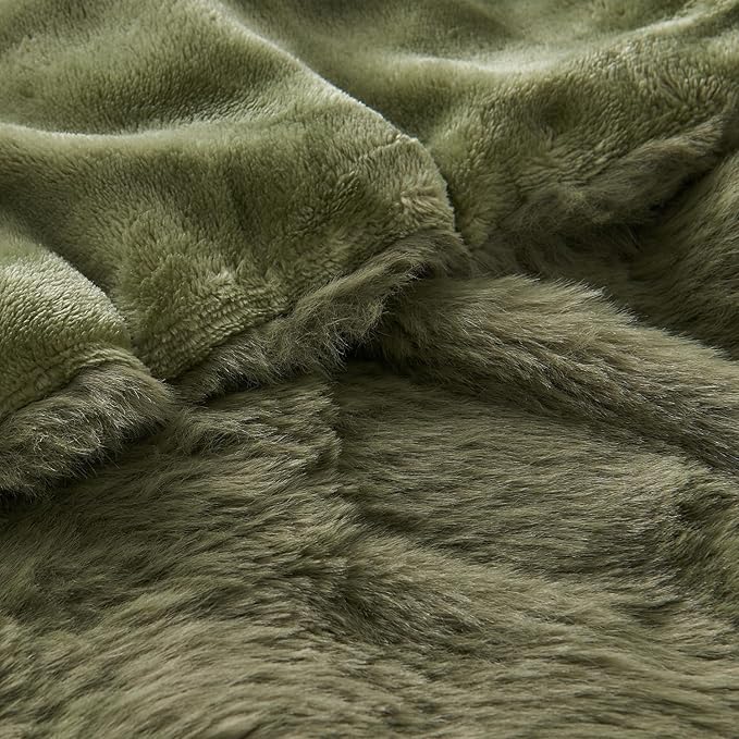 Lotus Karen Faux Fur Throw Blanket Dark Green - 800 GSM Bubble Rabbit Fluff Blanket for Couch Bed Sofa,Softest Fluffy Fuzzy Cozy Blanket,Thick Furry Plush Shaggy Warm Blankets for Women,50x60 Inches-Ruum Studio Home