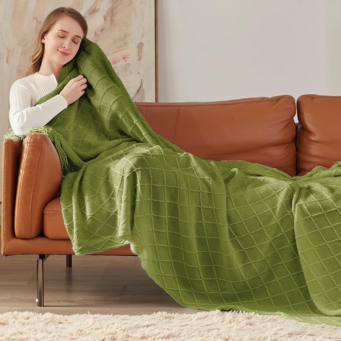 inhand Knitted Throw Blanket for Couch and Bed, Soft Living Room Home Decor Knitted Blanket with Tassel, Outdoor Lightweight Breathable Summer Blanket, Farmhouse Warm Woven Decorative, 50"x60"-Ruum Studio Home
