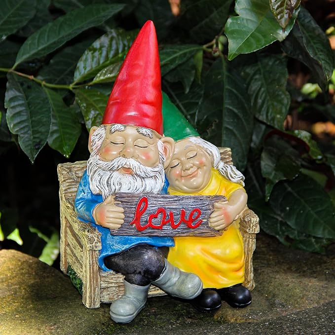 Garden gnome statue for outdoor decor,Couple in love gnomes figurine for patio lawn yard garden outdoor decoration,garden sculptures & statues,knome romantic indoor ornament forever lover gift-Ruum Studio Home