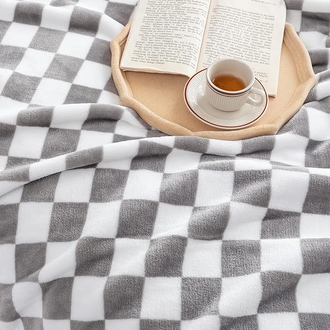 LOMAO Throw Blankets Flannel Blanket with Checkerboard Grid Pattern Soft Throw Blanket for Couch, Bed, Sofa Luxurious Warm and Cozy for All Seasons (Grey, 50"x60")-Ruum Studio Home