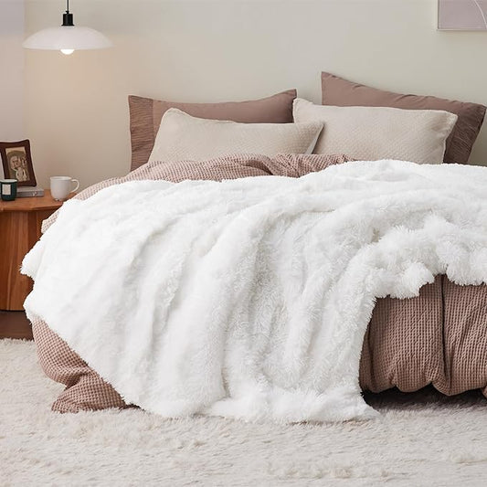Bedsure GentleSoft Fluffy White Blankets Queen Size for Bed, Thick Sherpa Faux Fur Fleece Fuzzy Plush Winter Warm Heavy Soft Queen Blankets, Bedroom Decor White Gifts Cozy Gifts for Women Men, 90x90-Ruum Studio Home