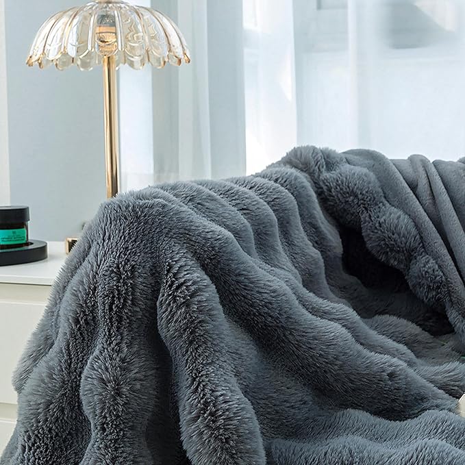 UKELER Soft Faux Fur Throw Blanket Large Solid Reversible Shaggy Blanket Plush Thick Fluffy Blankets Throws for Bed, Couch, Sofa, Office, Camping 60''x80'' Dark Grey-Ruum Studio Home