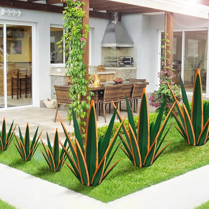 Large Tequila Rustic Sculpture, Rustic Metal Plants for Outdoor Patio Yard, Home Decor Hand Painted Agave Garden Statue, Outdoor Lawn Ornaments Yard Stakes (Dark Green - L)-Ruum Studio Home