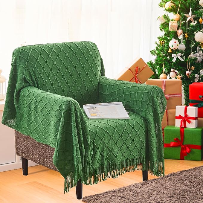 inhand Green Christmas Throw Blanket for Couch and Bed, Birthday Gifts for Women Teen Girl Friend Home Decor Knitted Twin Size Blanket, Outdoor Lightweight Farmhouse Warm Woven Decorative, 60"x80"-Ruum Studio Home