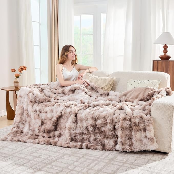 Lotus Karen Faux Fur Throw Blanket Tie-Dye Beige - Big Bubble Rabbit Fluff Blanket for Couch, Small Fluffy Fuzzy Cozy Blankets,Thick Furry Plush Shaggy Blankets,50x60 Inches-Ruum Studio Home