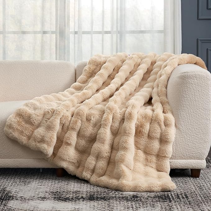 Cozy Bliss Faux Fur Throw Blanket for Couch, Fuzzy Soft Plush Thick Bubble Blanket for Sofa Bedroom Living Room, 50 * 60 Inches Beige-Ruum Studio Home