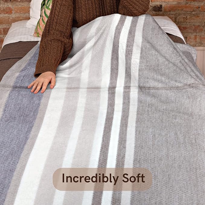 Alpaca Wool Throw Blanket | Super Soft, Lightweight, Breathable and Hypoallergenic | Non-Itchy or Scratchy (Gray White Varicolored, Queen (U.S. Standard))-Ruum Studio Home