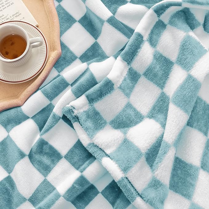LOMAO Throw Blankets Flannel Blanket with Checkerboard Grid Pattern Soft Throw Blanket for Couch, Bed, Sofa Luxurious Warm and Cozy for All Seasons (Light Blue, 60"x80")-Ruum Studio Home