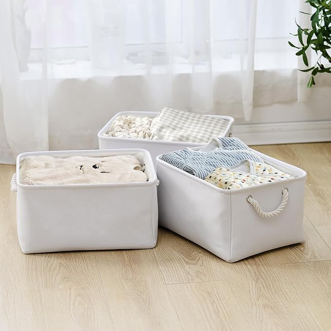 TheWarmHome Fabric Storage Bin, Large 1 Pack 15.7L*11.8W*8.3H Storage Basket for Home Storage and Organization, Shelf Basket with Cover for Living Room Bedroom Closet（White-Ruum Studio Home