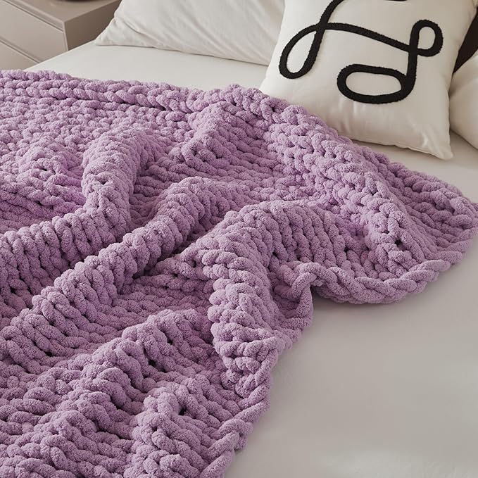 WESHIONGOO Chunky Knit Blanket Throw 50"×60" Knitted Throw Blankets for Couch Bed Fluffy Soft Blanket with Jumbo Chenille Yarn Thick 100% Handmade(Lilac)-Ruum Studio Home