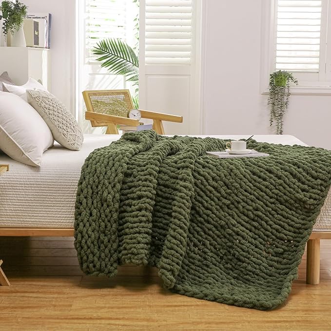 WESHIONGOO Chunky Knit Blanket Throw 50"×60" Knitted Throw Blankets for Couch Bed Fluffy Soft Blanket with Jumbo Chenille Yarn Thick 100% Handmade (Olive Green)-Ruum Studio Home