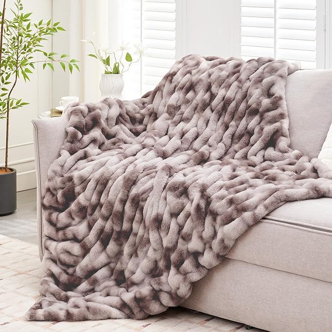 Ultra Soft Luxury Faux Fur Twin Blanket for Counch,Fuzzy Fluffy Plush Warm Cozy Elegant Wrinkled Blanket for Sofa Bedroom Living Room,（60"x80",Tie-dye Taupe）-Ruum Studio Home