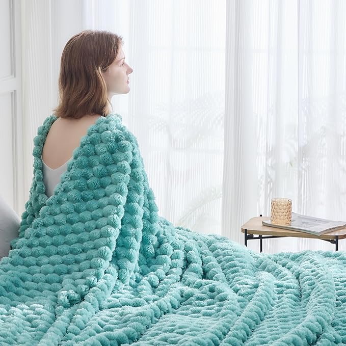 NEWCOSPLAY Super Soft Queen Blanket Sage Green Premium Silky Flannel Fleece 3D Clouds Stylish Jacquard Lightweight Bed Blanket All Season Use 350GSM (Sage Green, Queen(90"x90"))-Ruum Studio Home