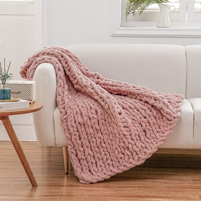 WESHIONGOO Chunky Knit Blanket Throw 40"×40" Knitted Throw Blankets for Couch Bed Fluffy Soft Blanket with Jumbo Chenille Yarn Thick 100% Handmade(Pink)-Ruum Studio Home