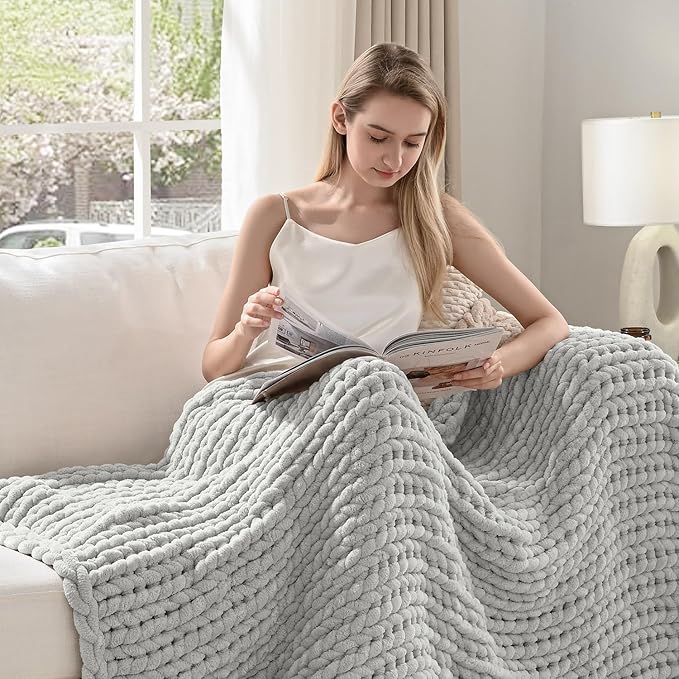 Esterra Chunky Knit Throw Blanket Newly Upgraded Heavy Tighter Version, Handmade Chenille Throw Super Soft, Thick Yarn Cable Knit Crochet Throw Blanket for Couch Bed Sofa (50"x60" Light Grey)-Ruum Studio Home