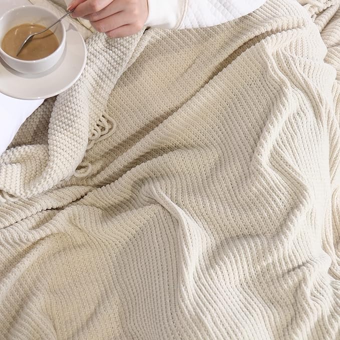 lifein Throw Blanket for Couch, Soft Boho Decor Bed Throw,Cozy White Chenille Knitted Small Farmhouse Lightweight Throw for Spring(White/Cream,50 * 60")-Ruum Studio Home