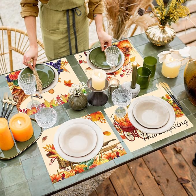 Thanksgiving Placemats Set of 6 Fall Plastic Table Mats Thanksgiving Day Place Mat Autumn Harvest Place Mats Washable Rustic Pumpkins Table Decoration for Indoor Outdoor Party Kitchen Dining-Ruum Studio Home