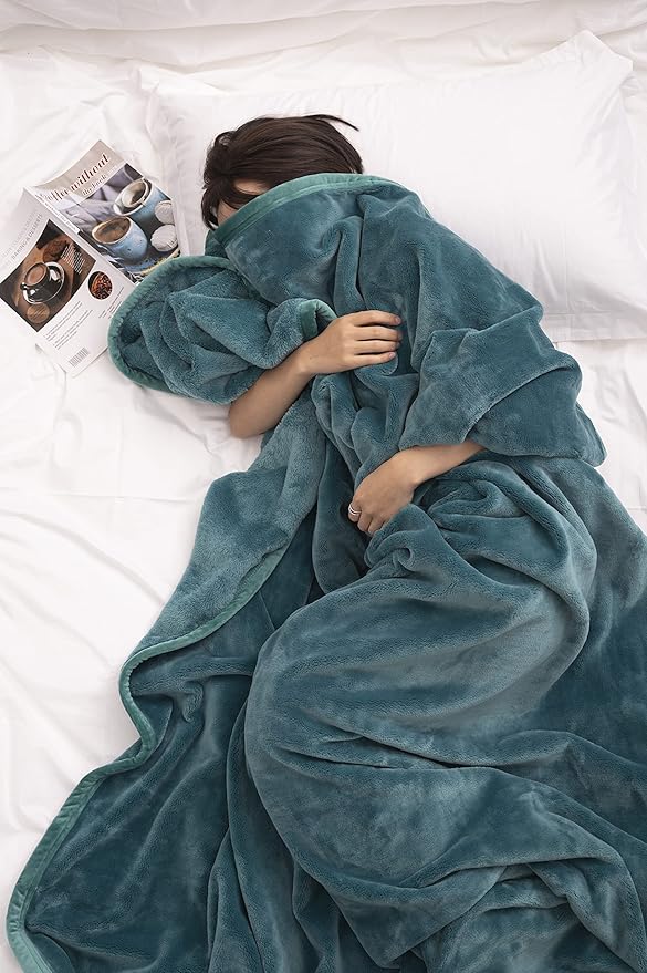 Mellowdy Extra Thick Hearty Plush Flannel Blanket (Deep Turquoise, 60x80) - 500GSM Twin Size Warm Blanket for Winter, Fall | Soft, Fluffy, Cuddly, Perfect for Bed, Oversized Throw for Couch, Sofa-Ruum Studio Home