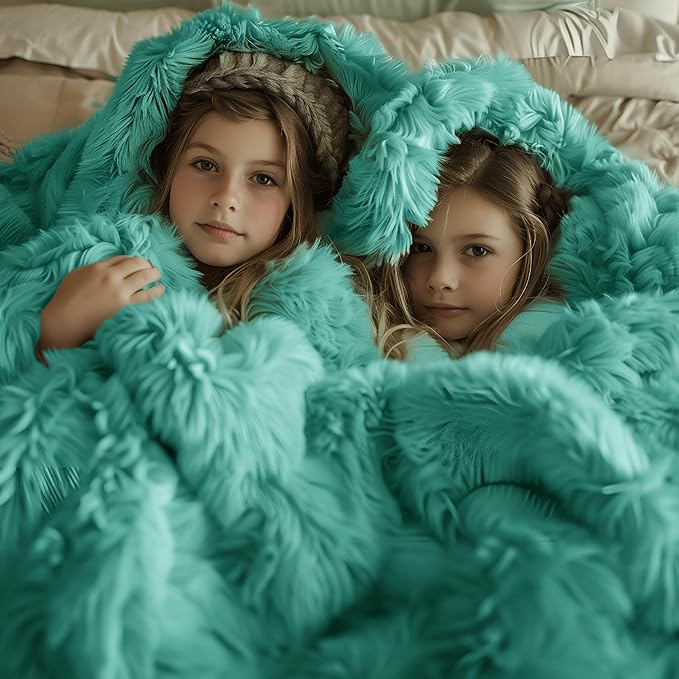 Bedsure GentleSoft Fluffy Aruba Blue King Size Blanket for Bed, Thick Soft Sherpa Faux Fur Fleece Bedding Fuzzy Plush Winter Warm Heavy Big Large King Blanket, Cozy Blue Gifts for Men Women, 108x90-Ruum Studio Home