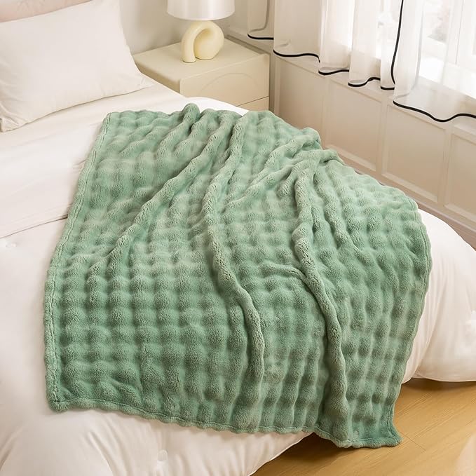 YUSOKI Luxury 3D Bubble Throw Blanket 2lb,All Ages,Home Decoration, (Sage Green,50 * 60inches)-Ruum Studio Home