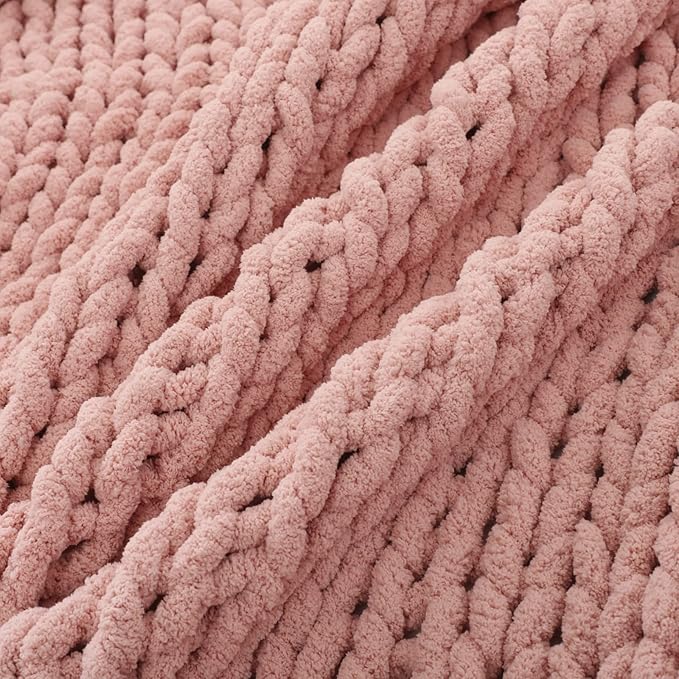 WESHIONGOO Chunky Knit Blanket Throw 40"×40" Knitted Throw Blankets for Couch Bed Fluffy Soft Blanket with Jumbo Chenille Yarn Thick 100% Handmade(Pink)-Ruum Studio Home