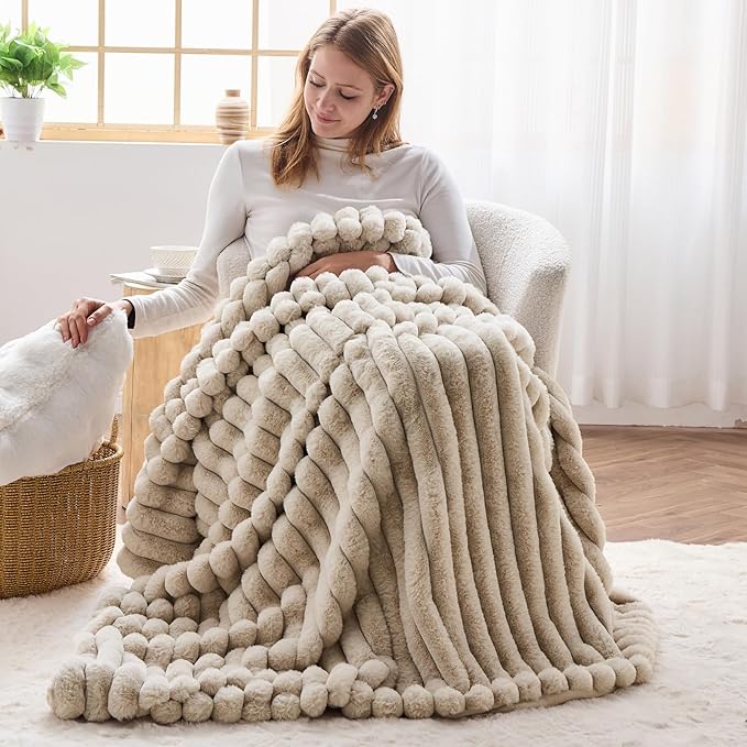 NEWCOSPLAY Faux Fur Twin Blanket Linen 3D Ribbed Plush Thick Warm Blanket for Couch Sofa Bed 850GSM (Linen Ribbed, Twin(60"x80"))-Ruum Studio Home