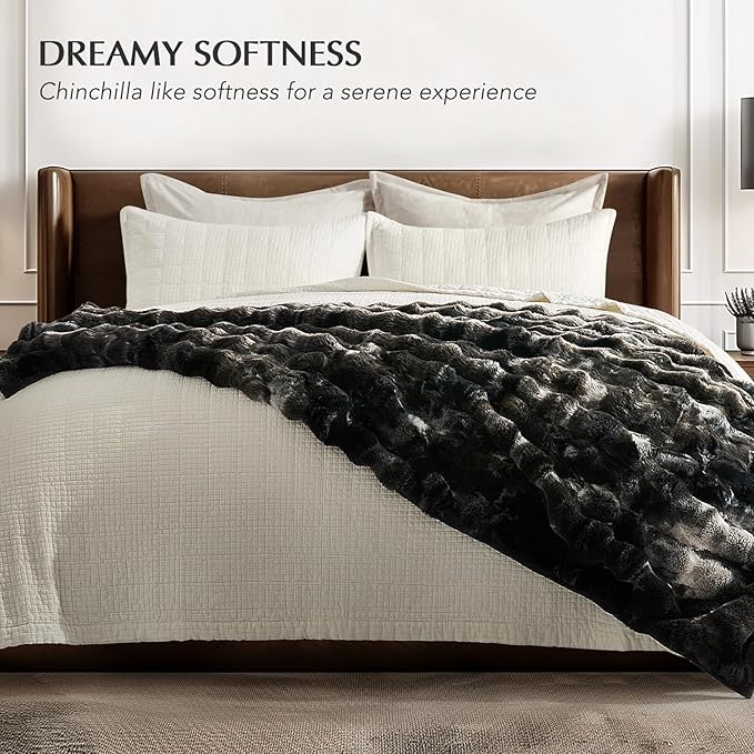 EVERGRACE Ultra Soft Luxury Fluffy Ridgeline Faux Rabbit Fur Bubble Throw Blanket, Thick Warm Fuzzy Throw for Bed, Cozy Plush Reversible Blanket for Couch,Charcoal Grey Heather, 50x60 Inches, 870 GSM-Ruum Studio Home