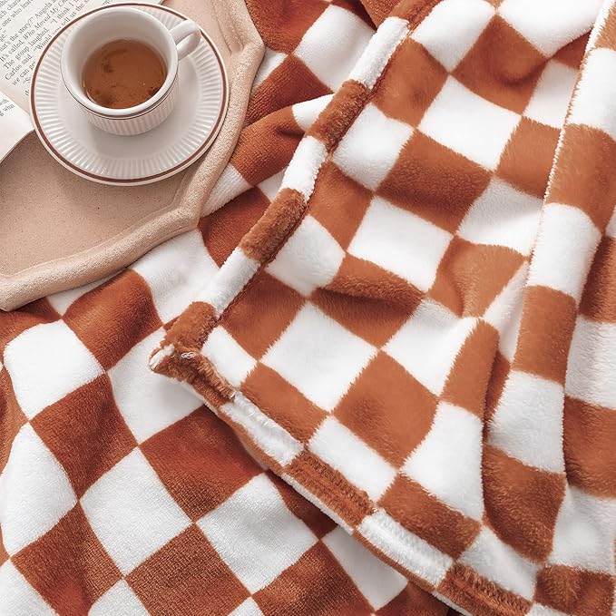 LOMAO Throw Blankets Flannel Blanket with Checkerboard Grid Pattern Soft Throw Blanket for Couch, Bed, Sofa Luxurious Warm and Cozy for All Seasons (Maple Brown, 90"x110")-Ruum Studio Home