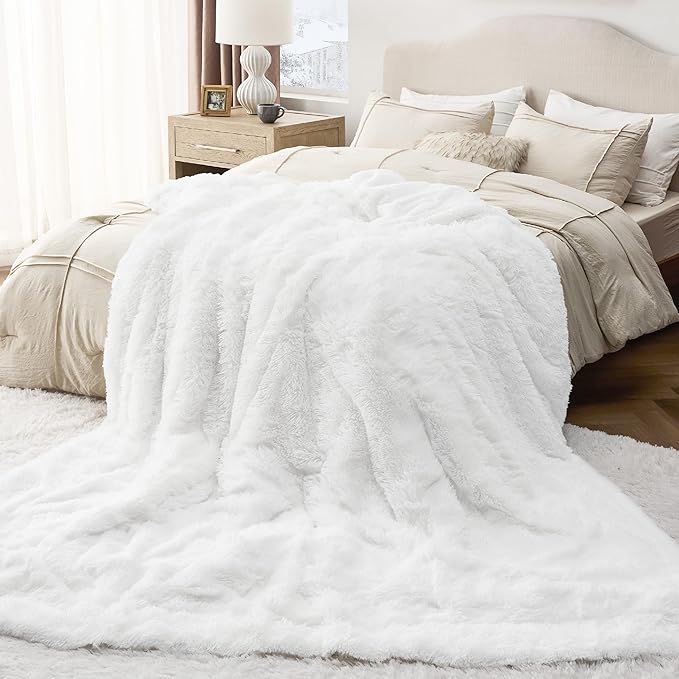 Bedsure GentleSoft Fluffy White Blankets Queen Size for Bed, Thick Sherpa Faux Fur Fleece Fuzzy Plush Winter Warm Heavy Soft Queen Blankets, Bedroom Decor White Gifts Cozy Gifts for Women Men, 90x90-Ruum Studio Home